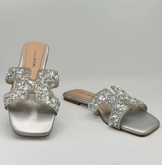 Silver muse