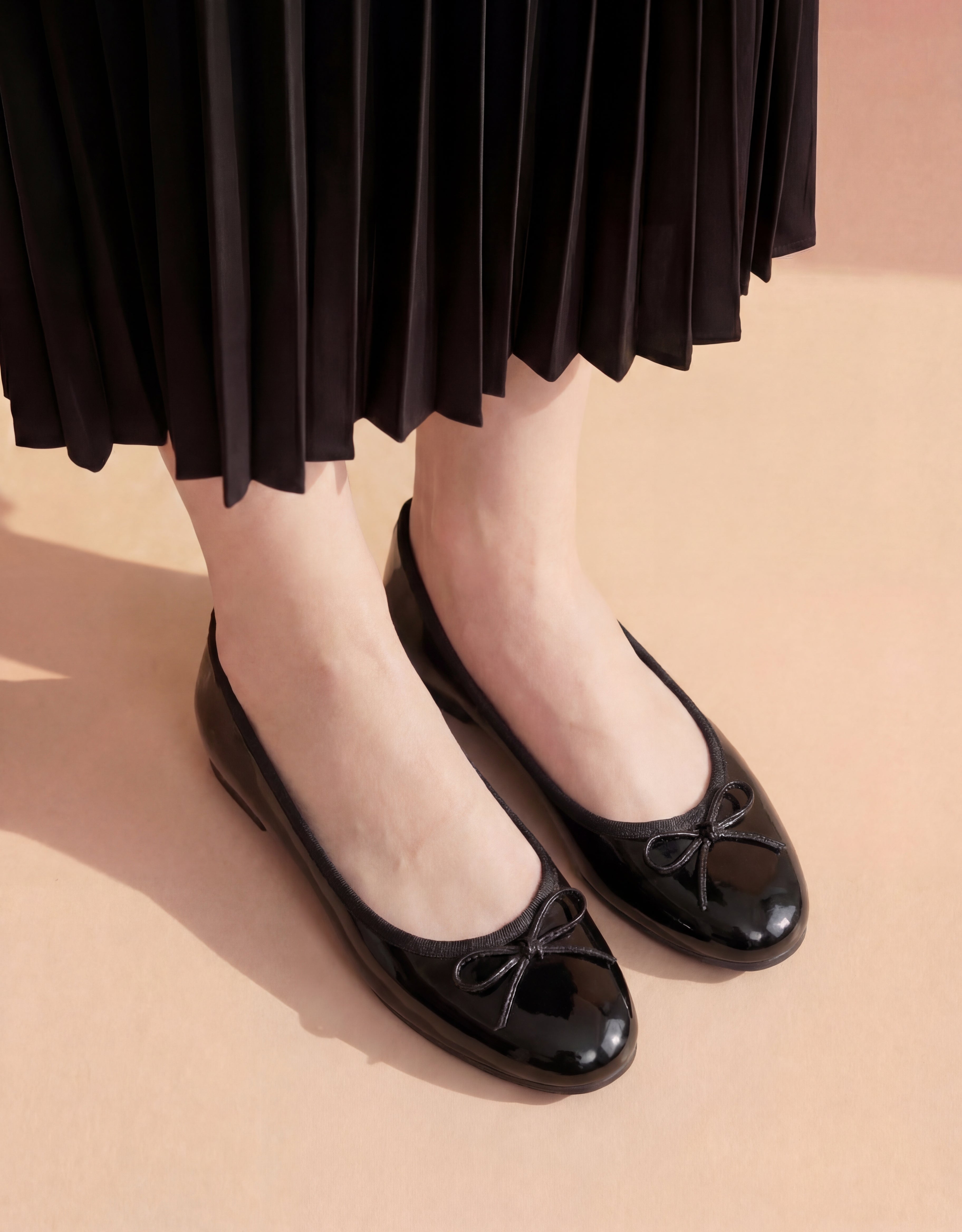 Bowknot Black Glossy Pumps