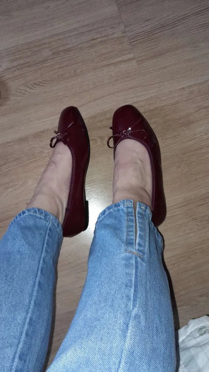 Bowknot Maroon Glossy Pumps